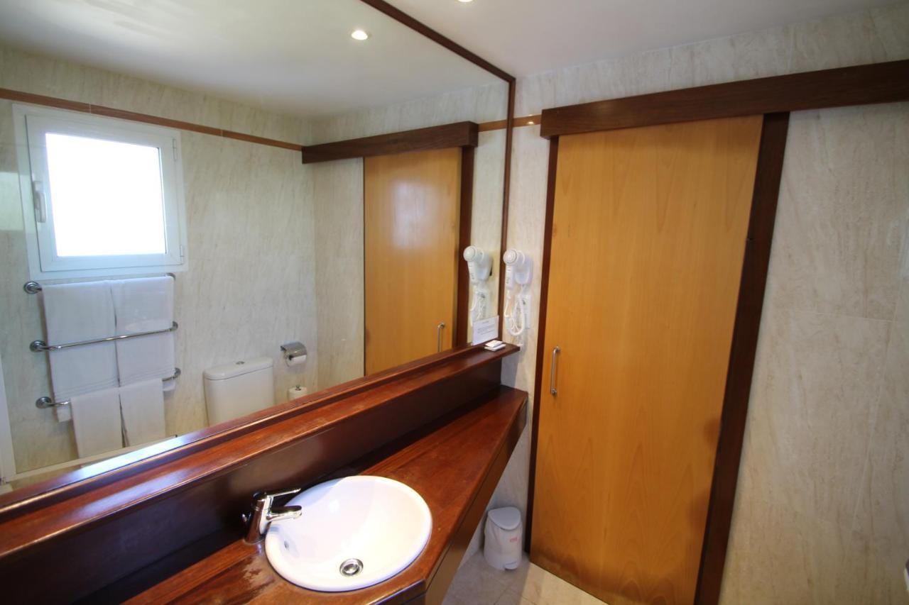 Apartaments Talayot Cala'N Blanes (Menorca) Exterior foto